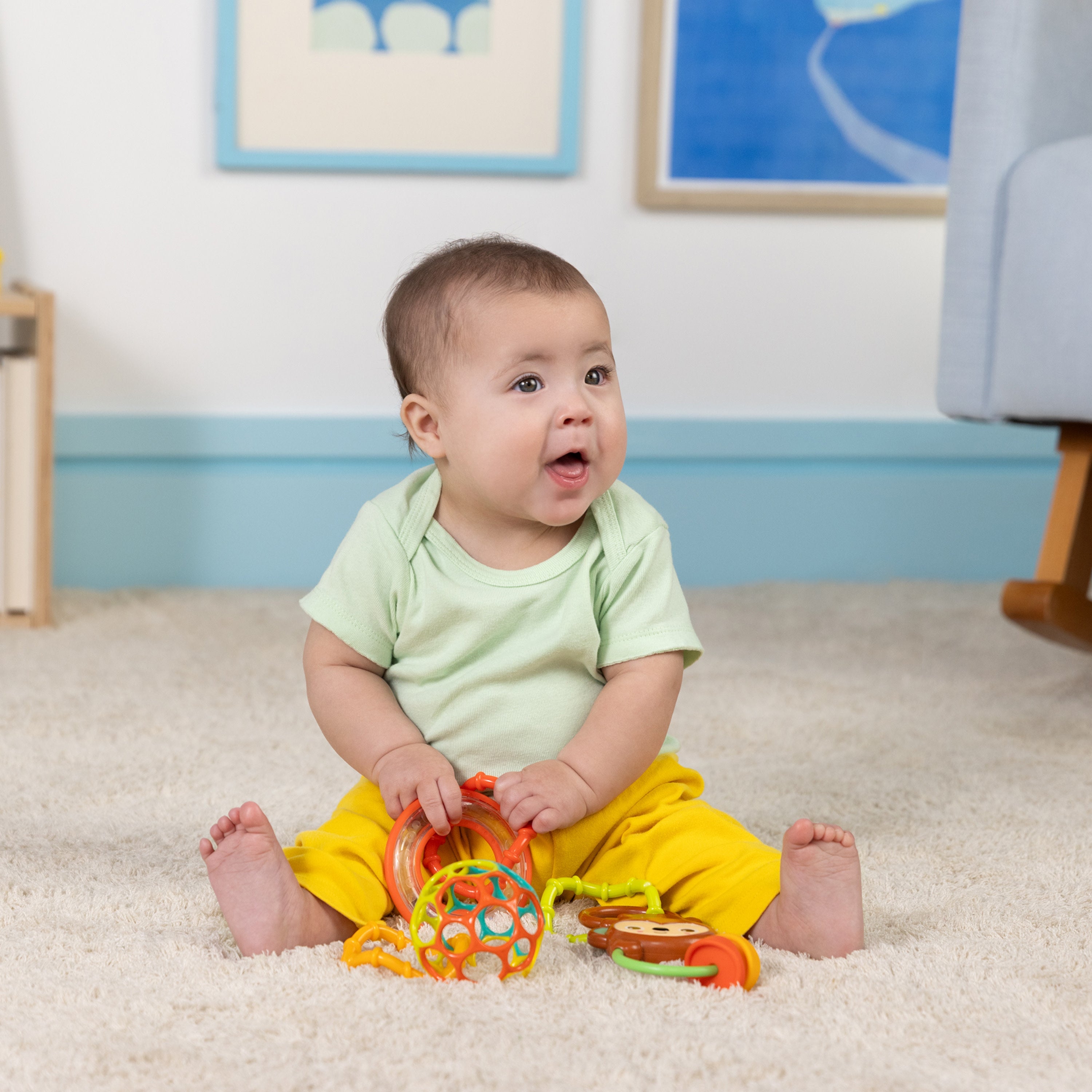 Bright Starts Oball Flex 'n Go Activity Arch Baby Toy